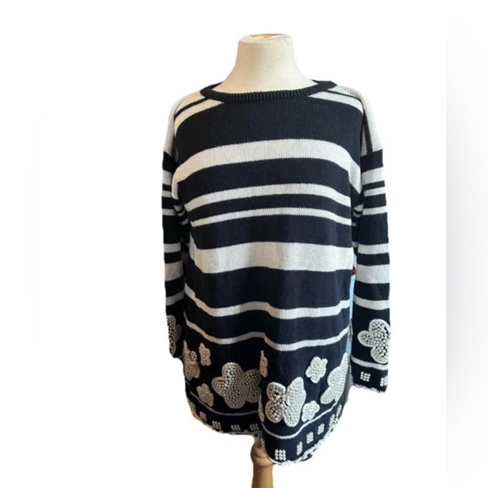 EUC Vintage The Limited Sweater Small Embroidery Faux Pearls Oversized Relaxed